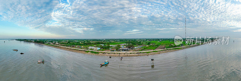 湄公河三角洲天江省Tan Thanh海滩全景